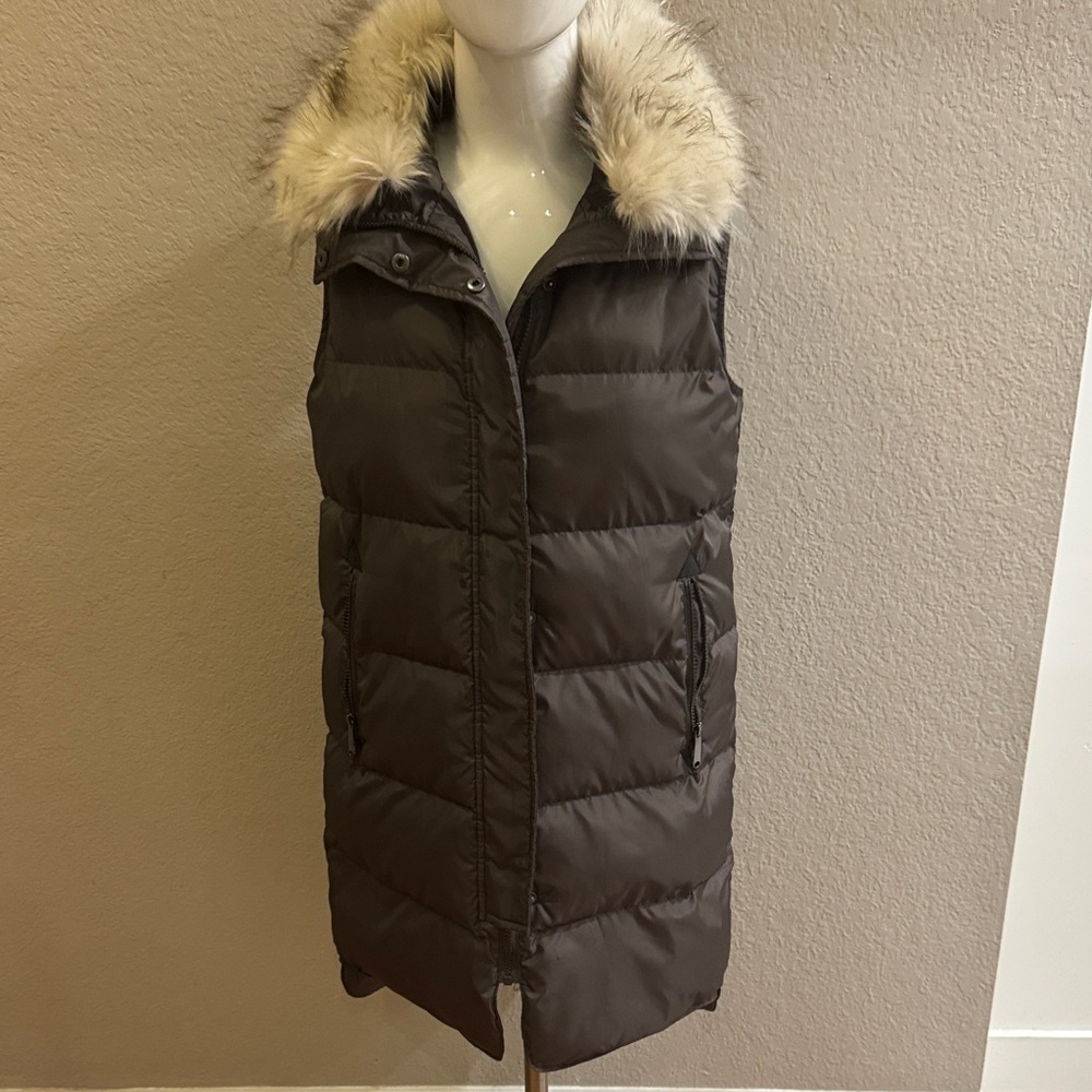 Sam Edelman womenβs Brown Puffer Vest with Fauxβ Fur removable Collar size XS